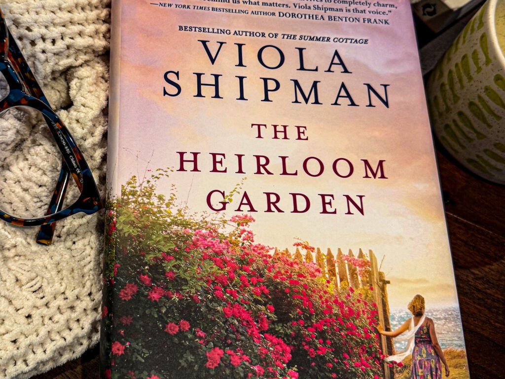 garden themed novels The Heirloom Garden