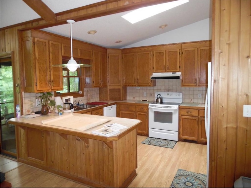 lake house kitchen before