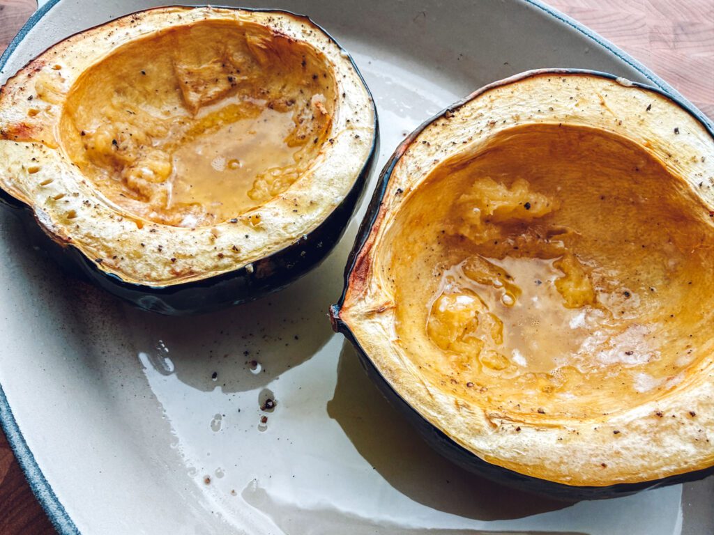 oven-roasted acorn squash